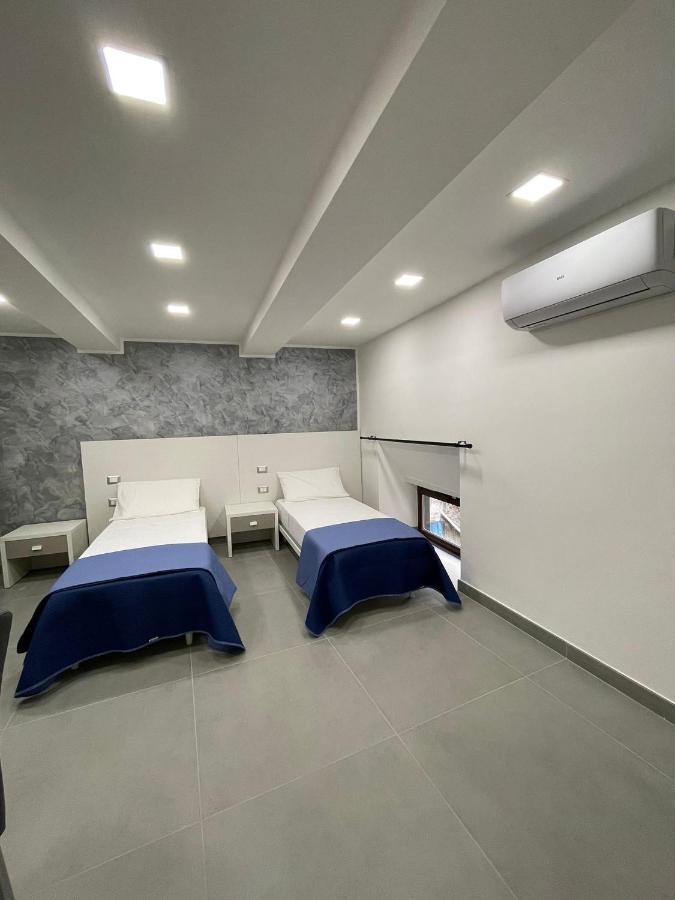 3 Rooms Chiaia Nápoles Exterior foto